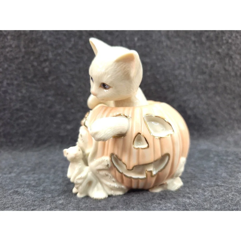 VTG Lenox Kittys Halloween Surprise Cat in Pumpkin w mouse 24 K gold trim 2000